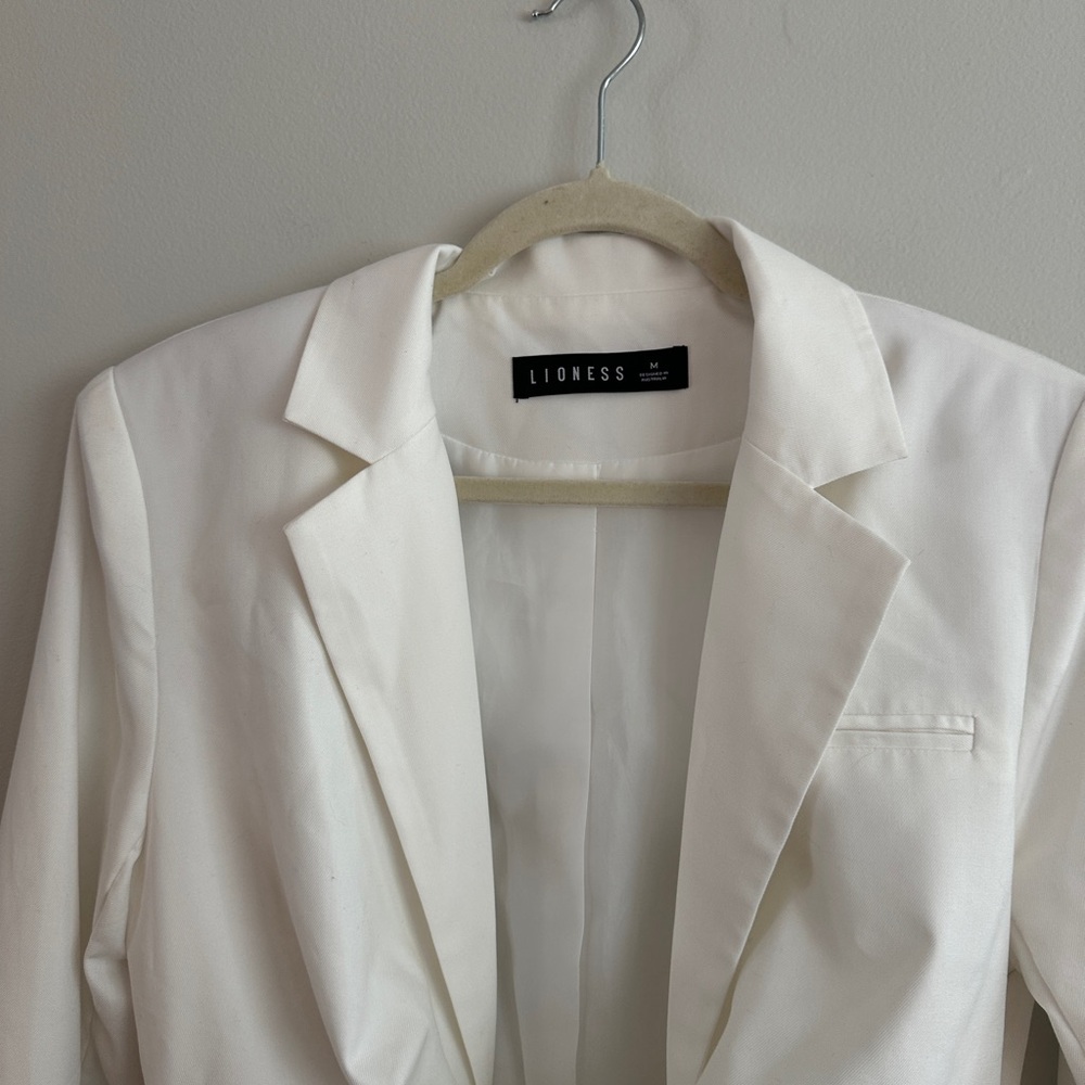 Lioness VIP Only Blazer Mini Dress White - Picture 9 of 10